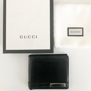 Authentic Mens Gucci Wallet
